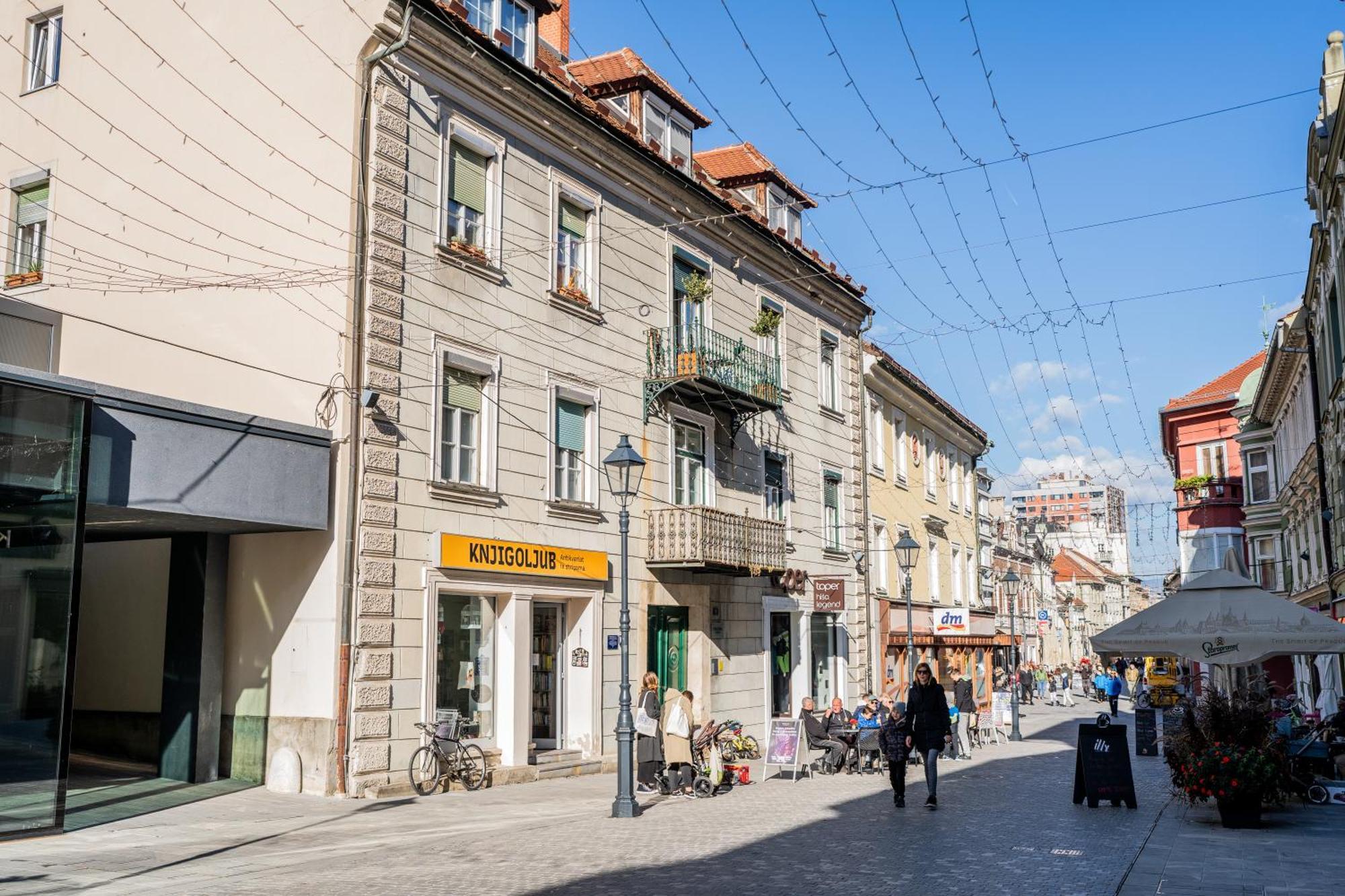 Celje Center Apartment ภายนอก รูปภาพ
