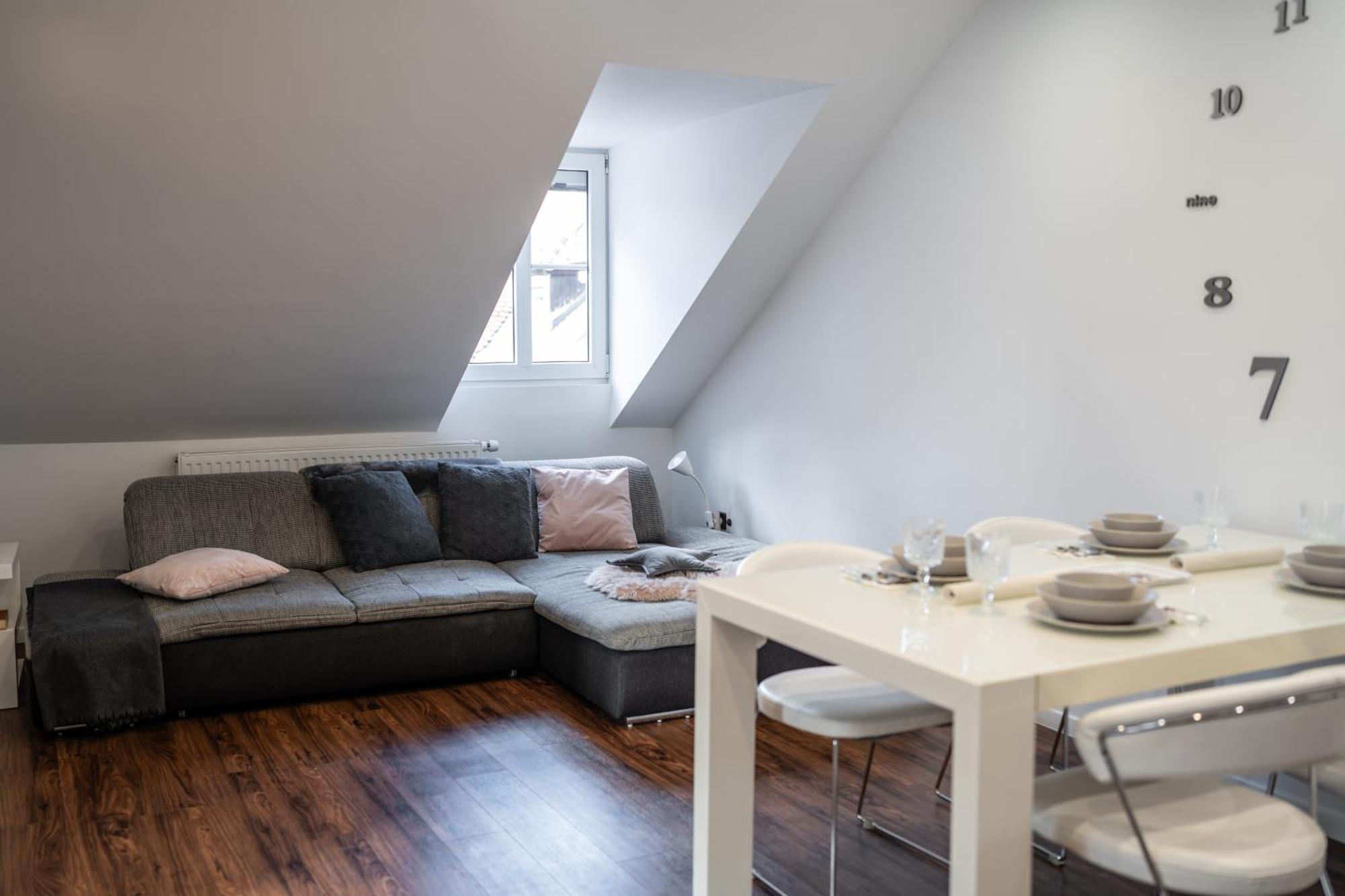 Celje Center Apartment ภายนอก รูปภาพ